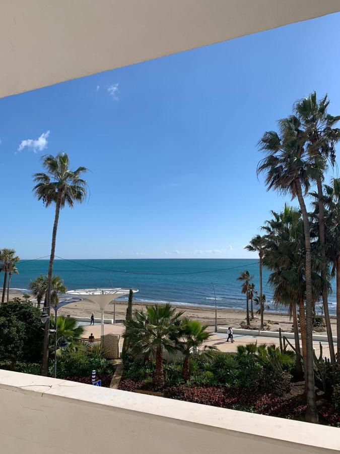 Beachfront Primera Linea De Playa En Casco Antiguo Estepona Zewnętrze zdjęcie