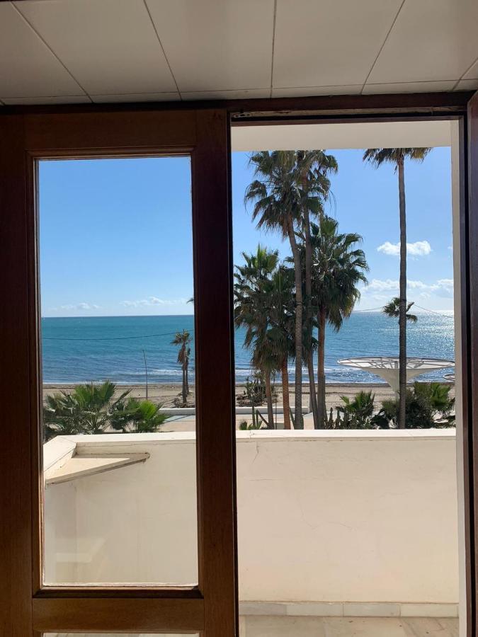 Beachfront Primera Linea De Playa En Casco Antiguo Estepona Zewnętrze zdjęcie