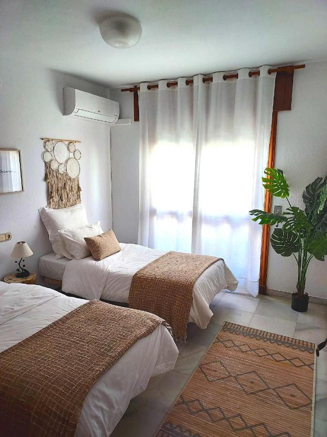 Beachfront Primera Linea De Playa En Casco Antiguo Estepona Zewnętrze zdjęcie